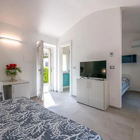 Costabella Rooms Deiva Marina Exterior photo